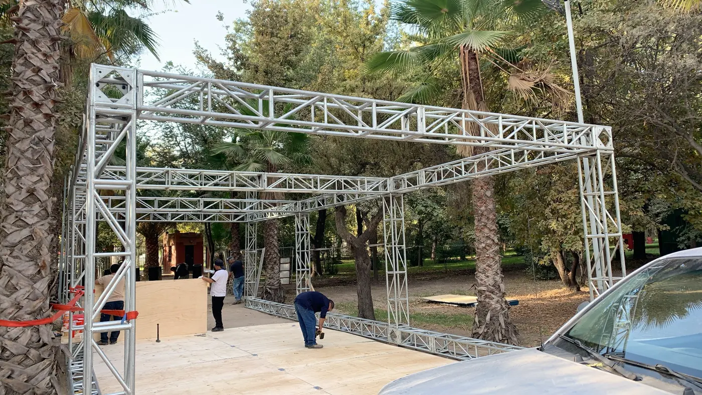 Corredor Truss exterior para Estructura modular de acceso, proyecto realizado por PRAVUS