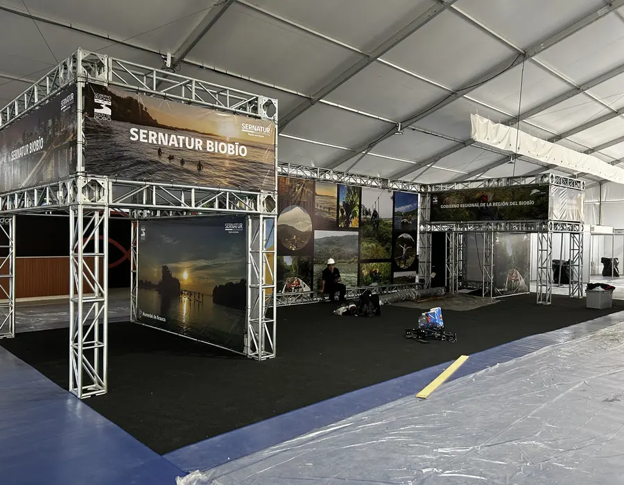 Estructura truss para evento corporativo